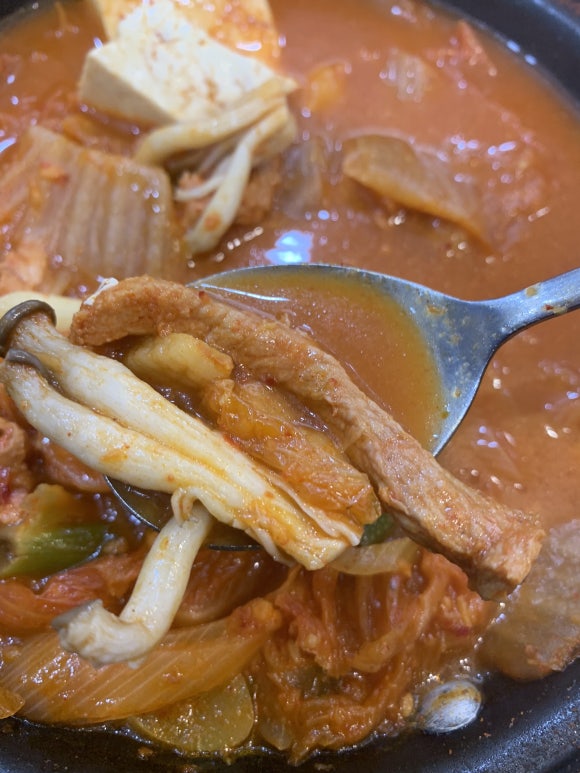 얌얌찌개 이미지