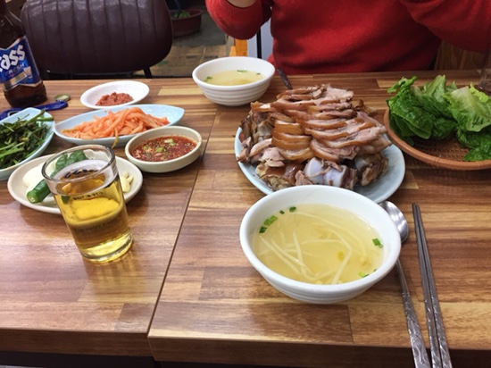 시장왕족발 이미지