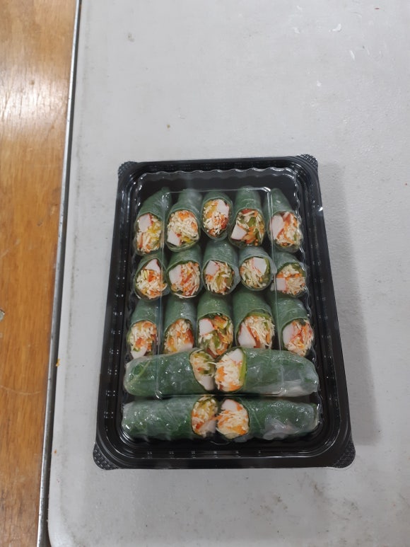 메르테스.홈파티 이미지