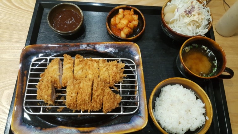 오바상돈까스 이미지