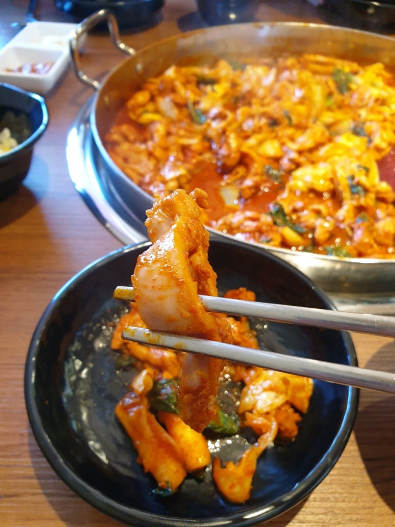 오치킨&오닥 이미지