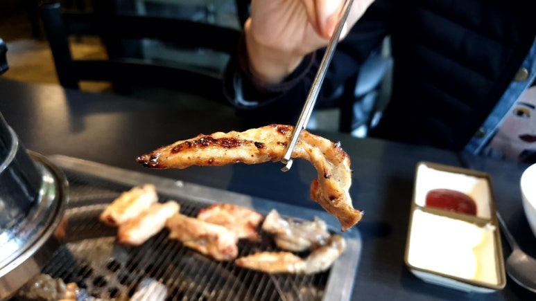 닭치고발골 이미지