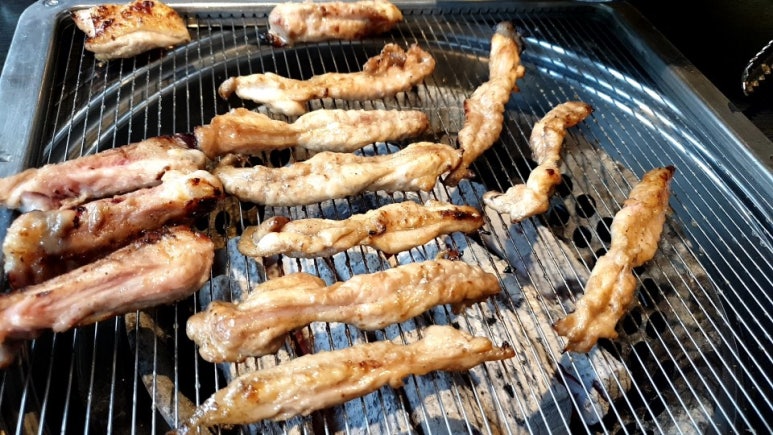 닭치고발골 이미지