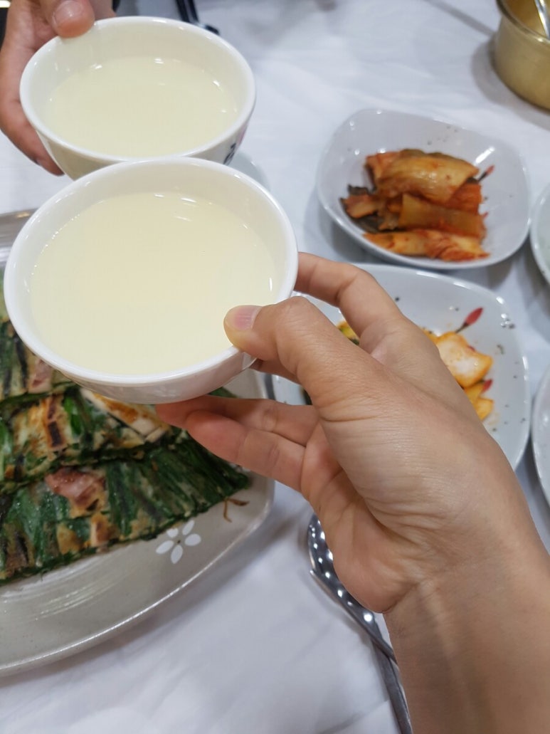 명밭골식당 이미지
