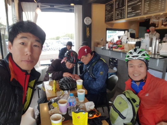 자놀자 이미지