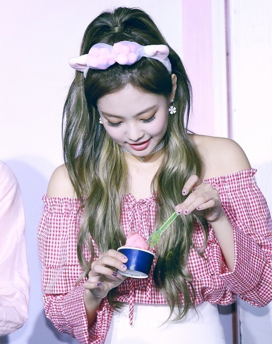 제니네일 이미지