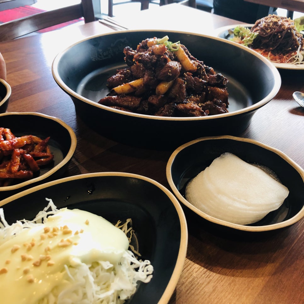 동천족발 이미지