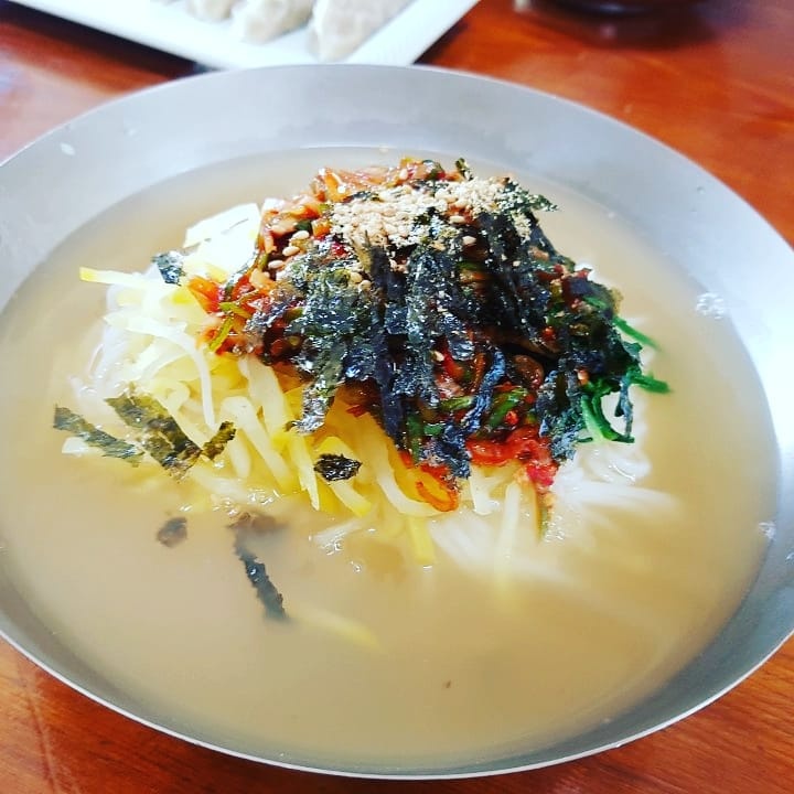 율하국수 이미지