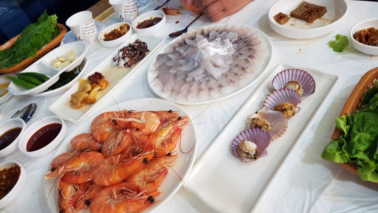 삼천포회센타 이미지