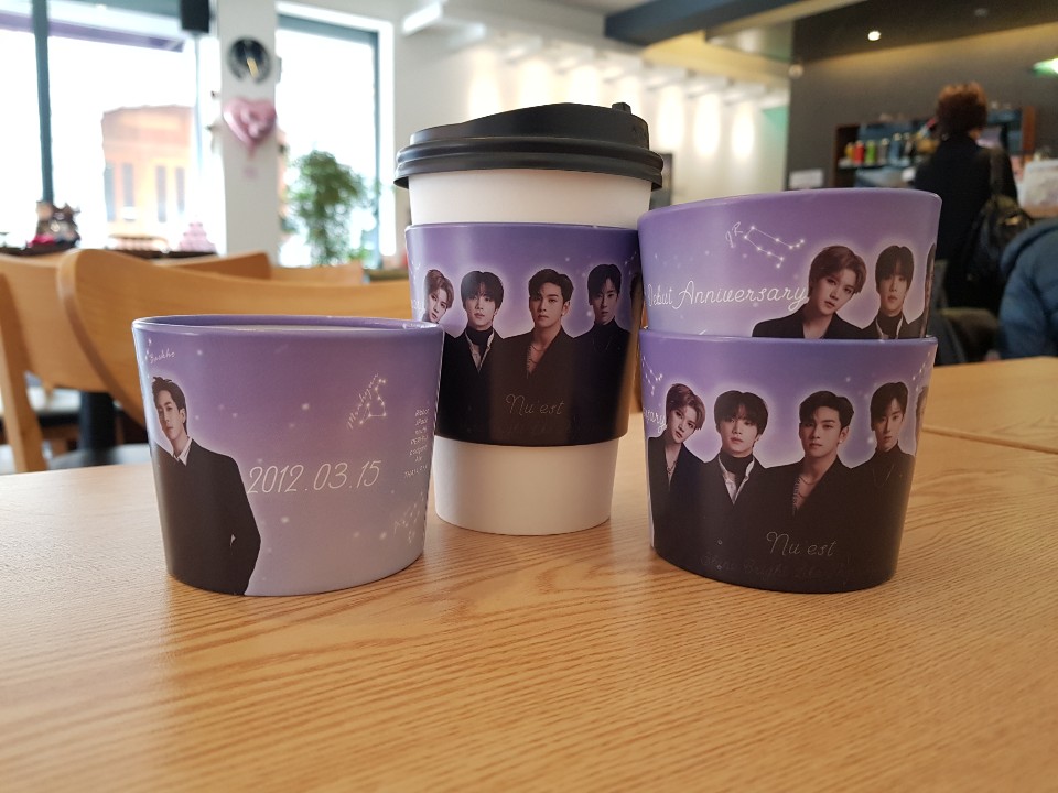 카페홀더 이미지