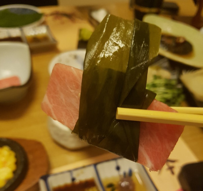야무진참치 이미지