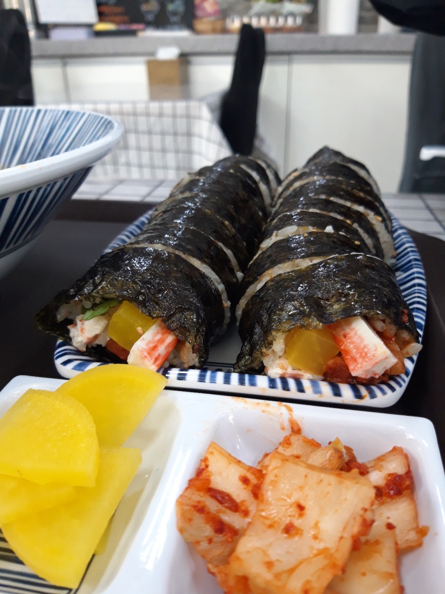 라미김밥 이미지