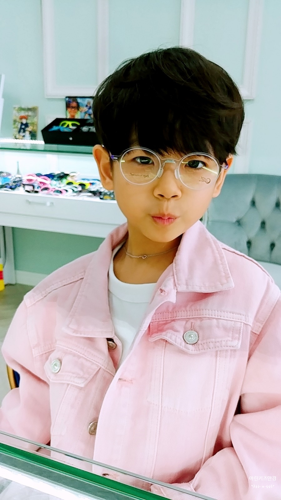 윤꼬 이미지