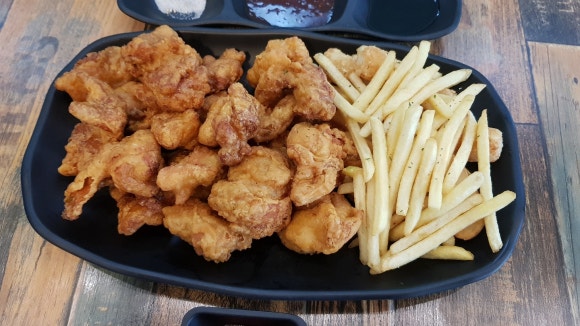 문진옥숯불바베큐치킨 이미지