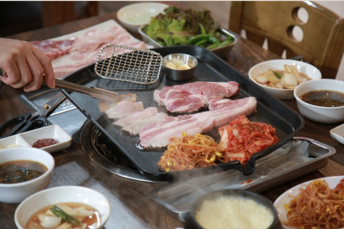 보리돈생고기 이미지