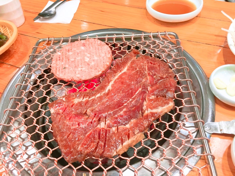 배부른돼지 이미지