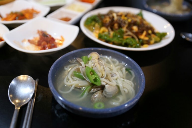대박칼국수족발 이미지
