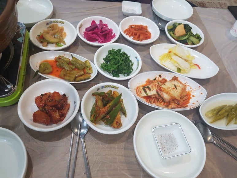 검단오리한방능이백숙 이미지