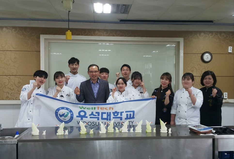 우석푸드 이미지