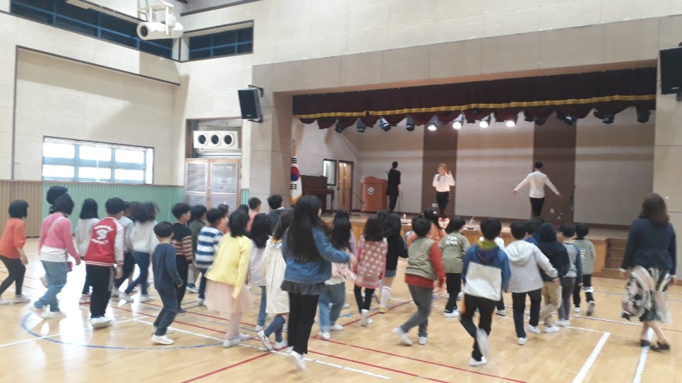 동화초등학교 이미지
