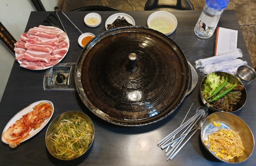 솥뚜껑수산 이미지