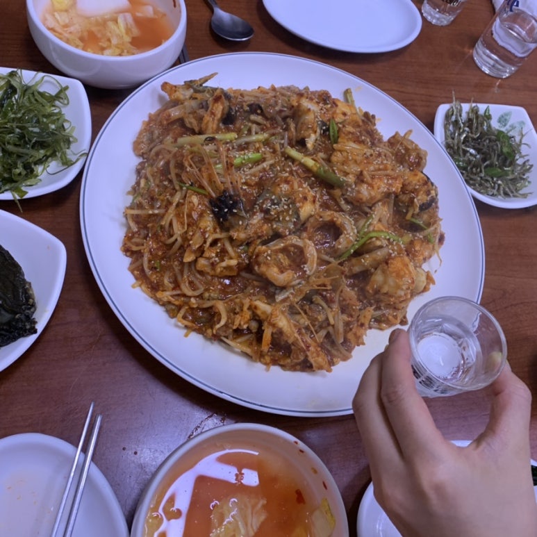춘하추동아구찜 이미지