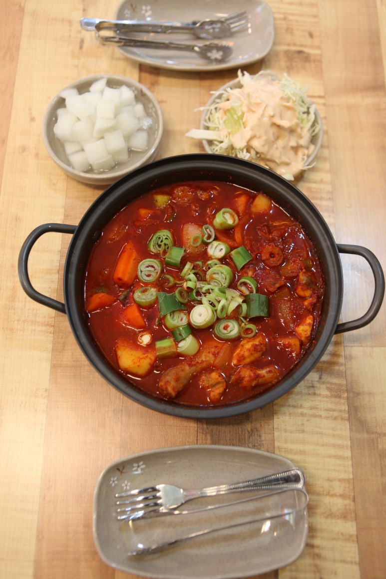 오지계통닭 이미지