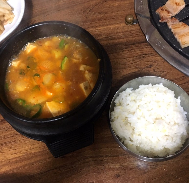 한돈뒷고기와한우갈비살 이미지