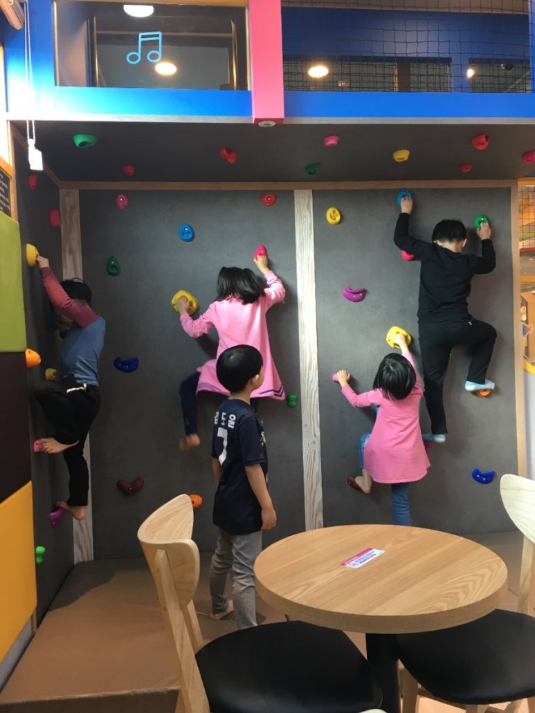 키즈방방 이미지