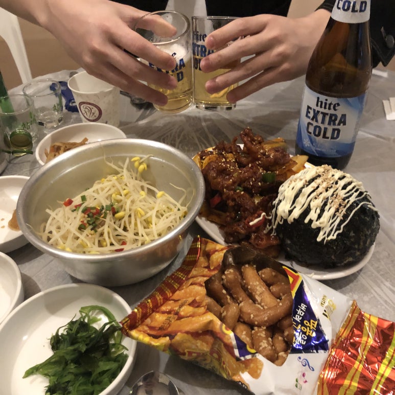 끋집 이미지