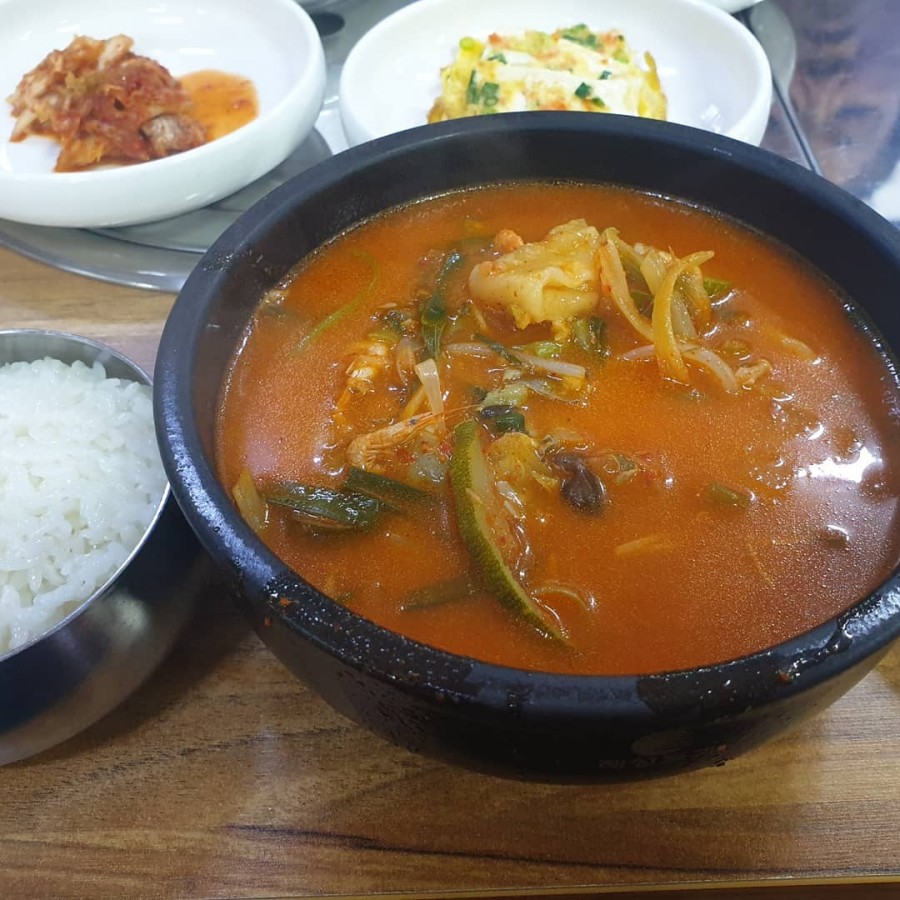 연일매운탕 이미지
