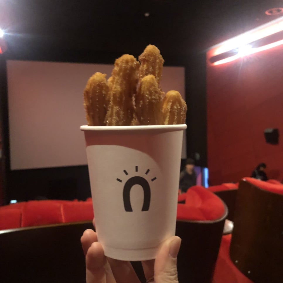 스트릿츄러스신세계천안 이미지