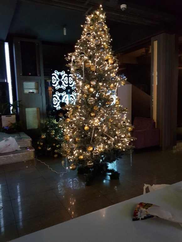 25디셈브리스펍 이미지