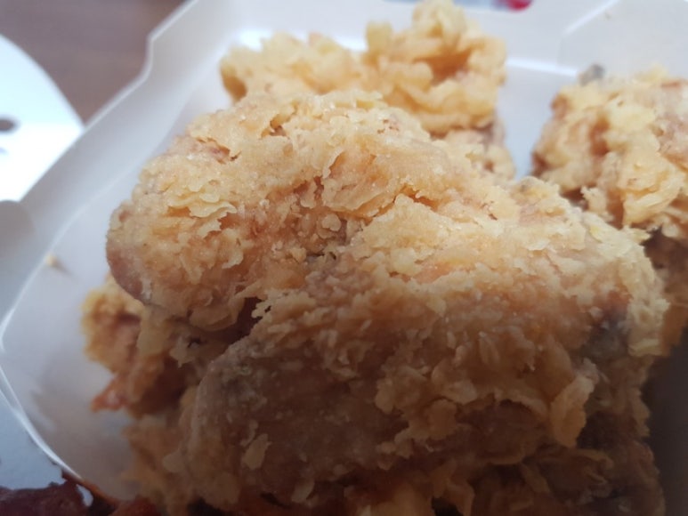 비에이치씨치킨수완 이미지