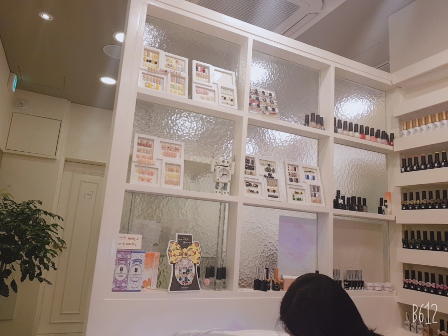 네일하는소리 이미지