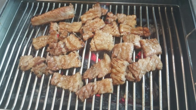암새들 이미지