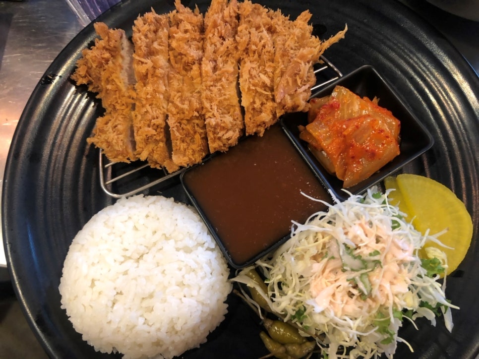 황금돈까스앤비빔냉면 이미지