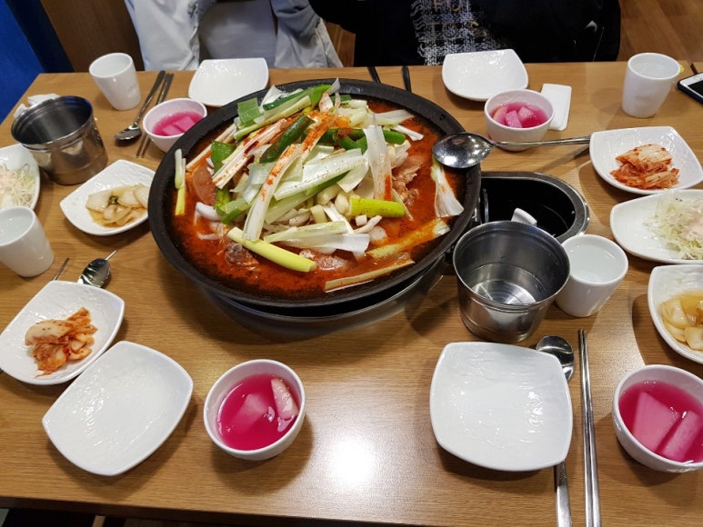 성원닭갈비 이미지