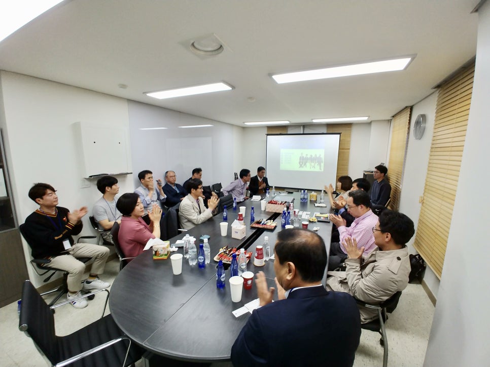 더라이징스타헤딩 이미지
