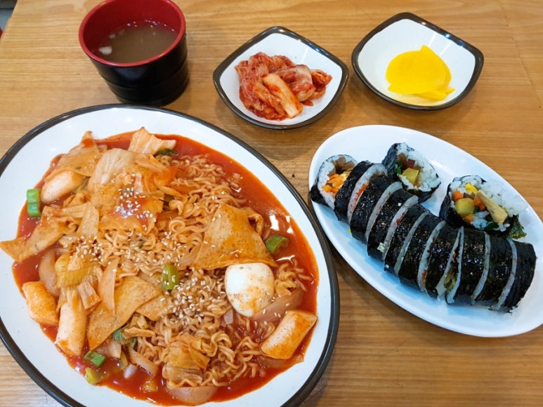 김가명가 이미지