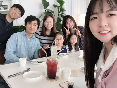 꽃자매 이미지