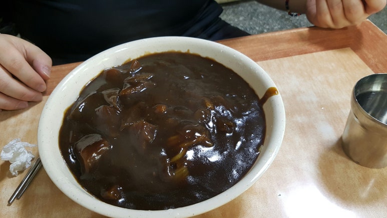오늘은면발땡기는날 이미지