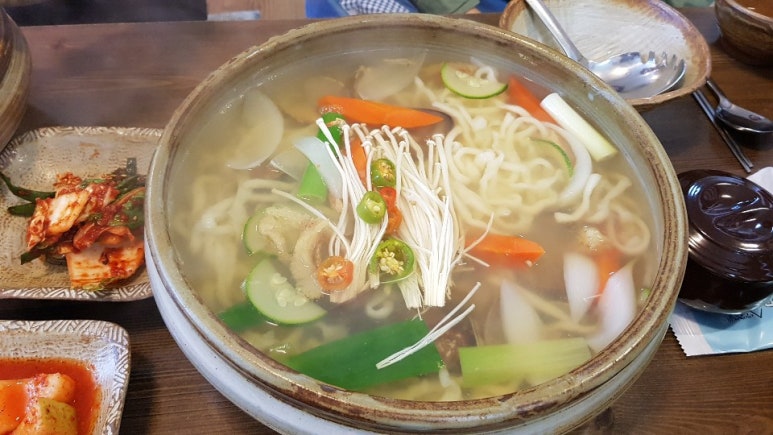 옹배기해물칼국수 이미지