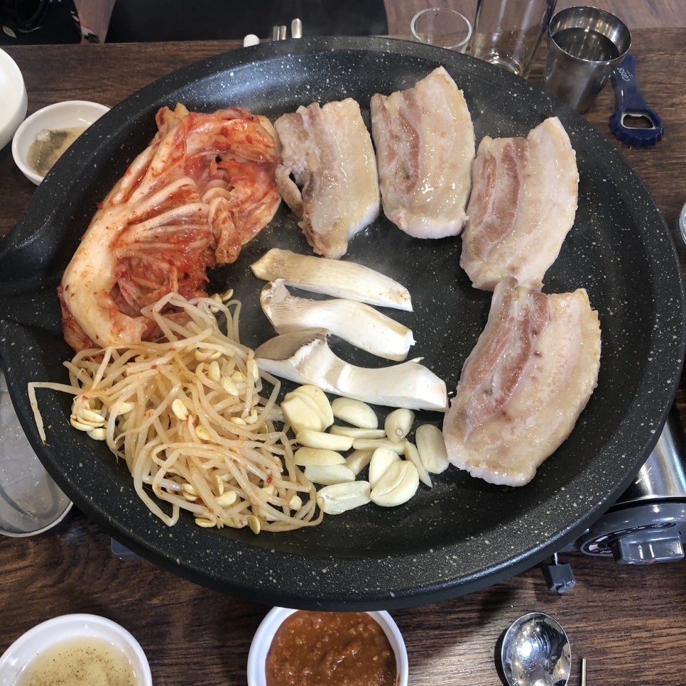 돼지박사 이미지