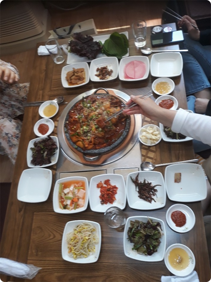 꿀꿀이삼겹살 이미지