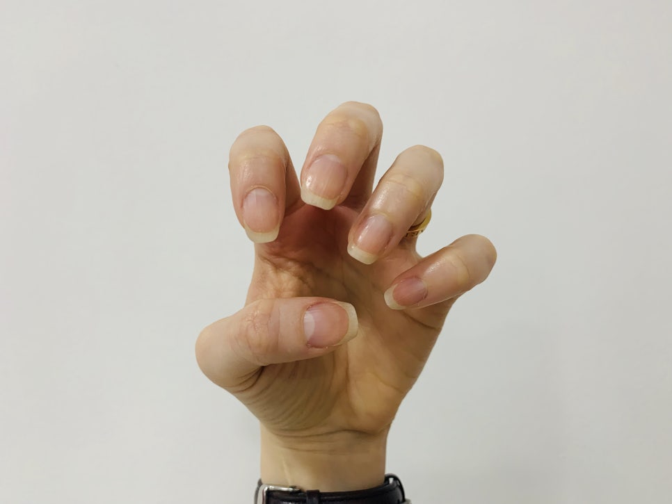 손톱시장 이미지