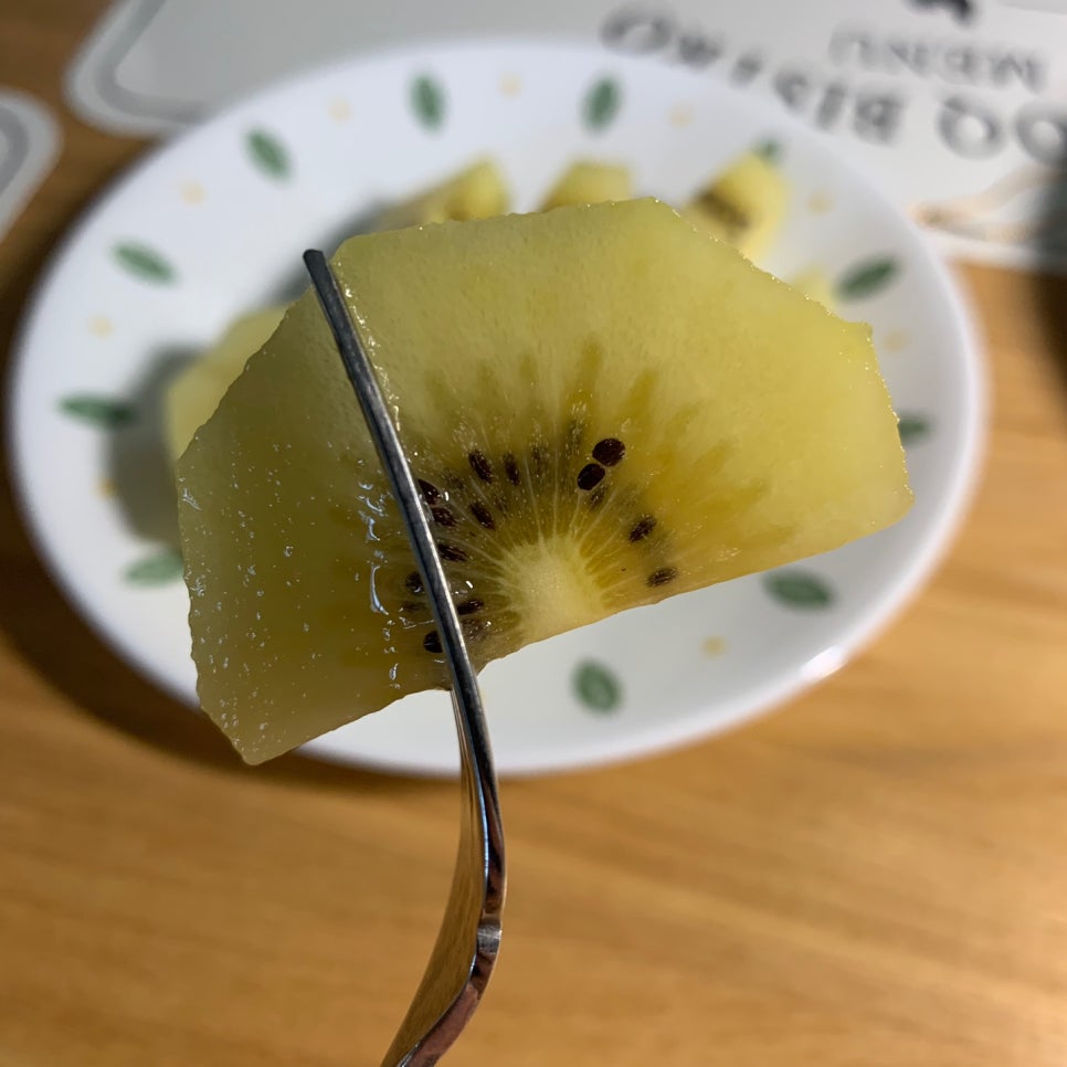 느리울청과 이미지