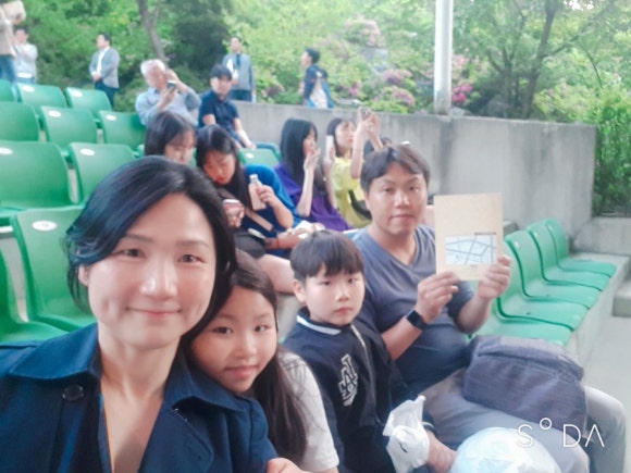 버섯농부가족 이미지