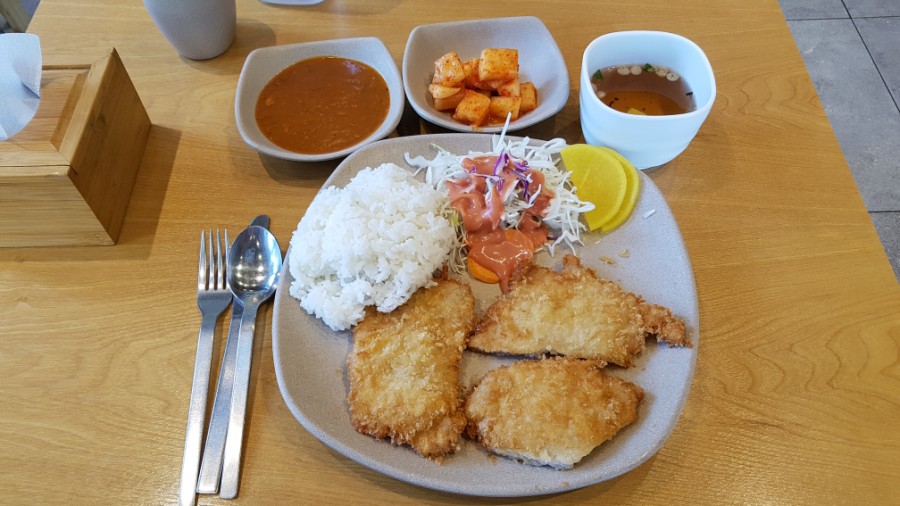 계몽돈까스 이미지
