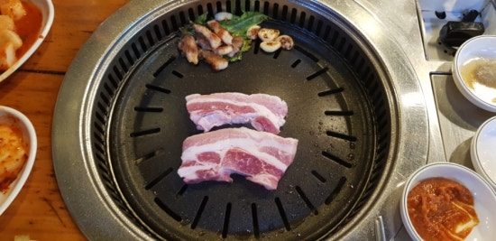 돈돈숯불갈비 이미지